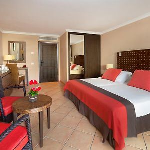 Kamer met een King Size Bed